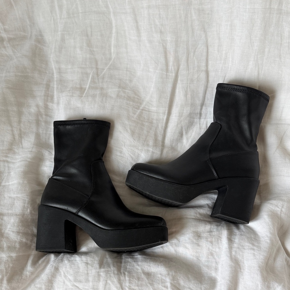 Aldo Black Chunky Platform Ankle Boots